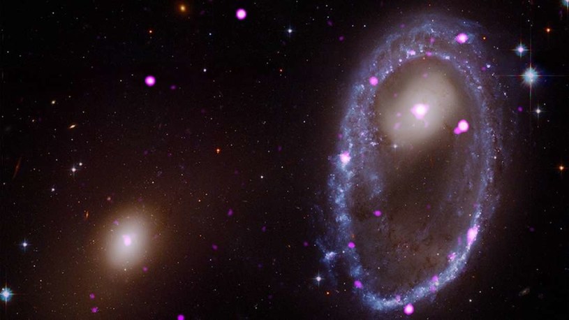 Galaktyka pierścieniowa AM 0644-741 /NASA