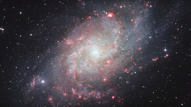 Galaktyka Trójkąta w 665 milionach pikseli zapiera dech w piersi /Geekweek