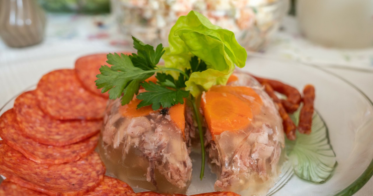 Galareta mięsna wychodzi najlepsza w tradycyjnej formie /ARKADIUSZ ZIOLEK /East News