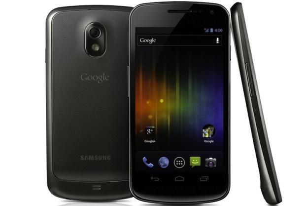 Galaxy Nexus trapiony jest przez kolejne problemy techniczne /materiały prasowe