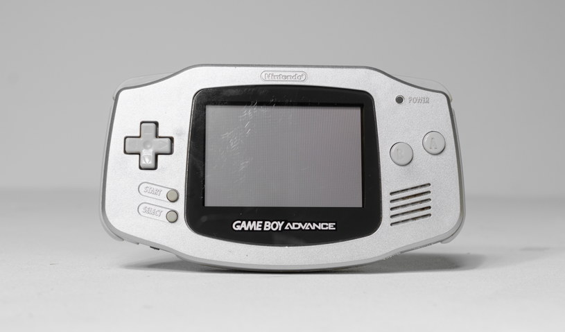 Game Boy Advance /123RF/PICSEL