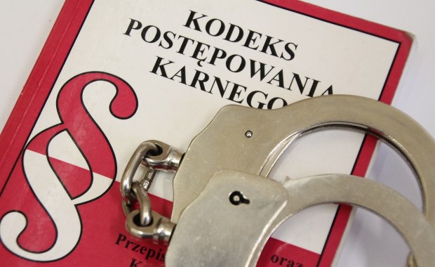 Gang notariuszy rozbity przez policjantów z Pomorza. Poszkodowanych nawet kilkaset osób