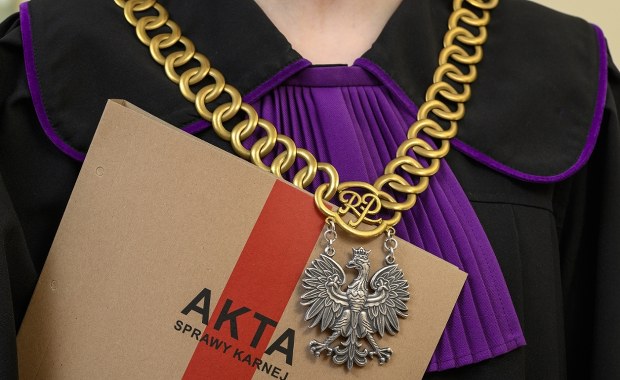 Gang paliwowy oszukał państwo na miliardy złotych. Jest akt oskarżenia