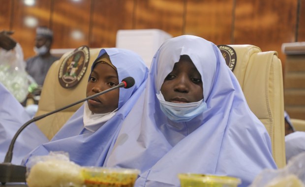 Gang wypuścił porwane uczennice. W rękach przestępców było niemal 300 dziewcząt