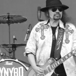 Gary Rossington nie żyje. Muzyk legendarnej grupy Lynyrd Skynyrd dwa razy oszukał śmierć