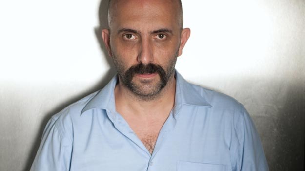 Gaspar Noé zaprezentuje w Warszawie swój najnowszy film "Wkraczając w pustkę" /arch. AFP