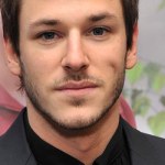 Gaspard Ulliel zagra Yves Saint Laurenta