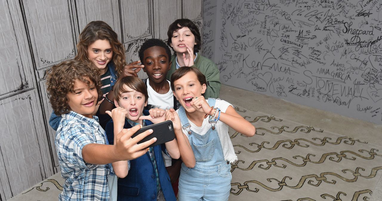 Gaten Matarazzo, Natalia Dyer, Noah Schnapp, Caleb McLaughlin, Finn Wolfhard, Millie Bobby Brown /Michael Loccisano /Getty Images