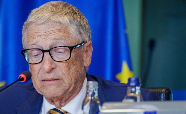 Gates przeprasza za spotkania z Epsteinem. "Niczego nie widziałem"