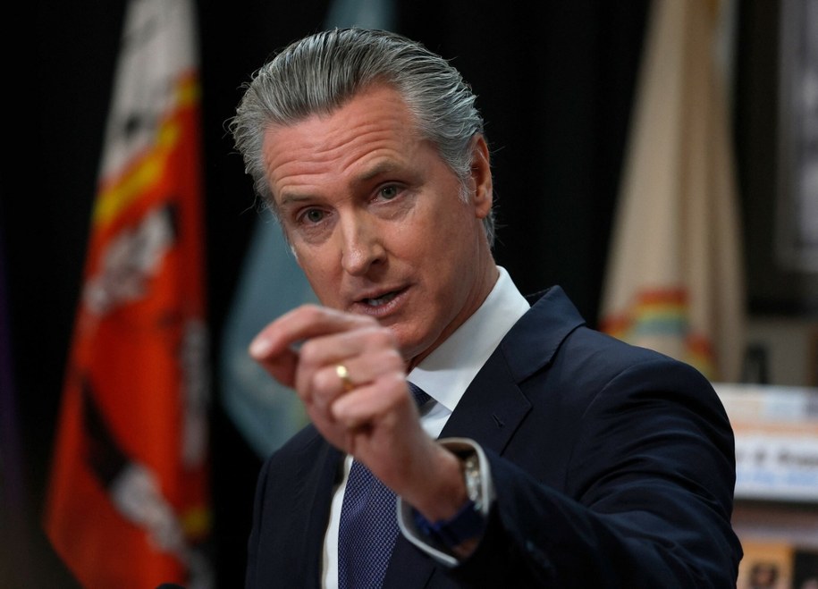 Gavin Newsom leci skrytykować Donalda Trumpa w Davos /JUSTIN SULLIVAN/Getty AFP/East News /East News