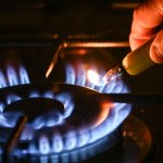 energetyka Gaz na cenowej huśtawce. Wiadomo, kiedy może nastąpić zmiana w rachunkach