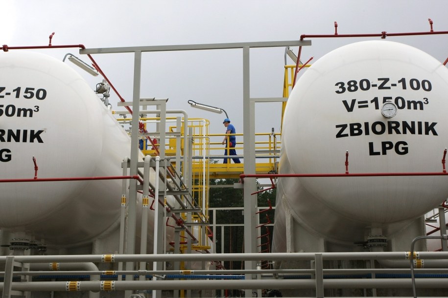 Wyciek gazu w Bełchatowie. Ewakuowano ponad 100 osób