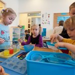 ​"Gazeta Wyborcza": Przedszkola pustoszeją