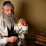 "Gazeta Wyborcza": Przychodzi Żyd do rabina...
