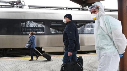 "Gazeta Wyborcza": Rząd już w styczniu dostał od Agencji Wywiadu ostrzeżenie ws. koronawirusa