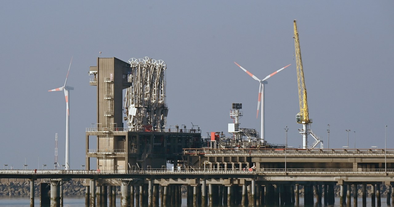 Gazowy terminal LNG w Zeebrugge w Belgii. To tutaj trwają przeładunki rosyjskiego gazu /JOHN THYS/AFP/ /AFP