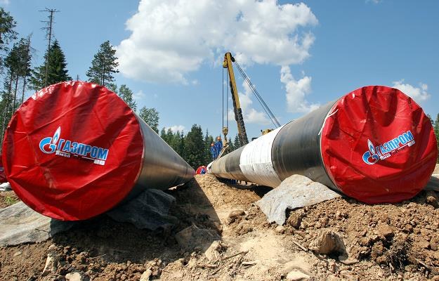 Gazprom przeciąga spór o niższe ceny gazu dla Polski /AFP