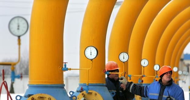 Gazprom sprzedaje coraz mniej gazu /AFP