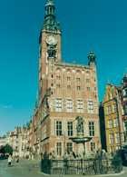 Gdańsk, gotycki ratusz i fontanna Neptuna. /Encyklopedia Internautica