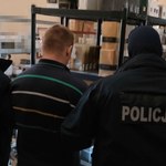Gdańsk: Na podrobionych kosmetykach zarobili 8 mln złotych. Usłyszeli zarzuty