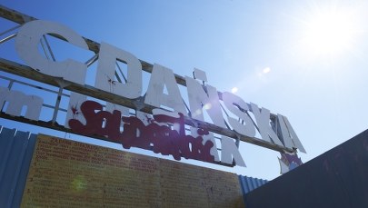 Gdańsk: Napis "imienia Lenina" przykryto słowem "Solidarność"