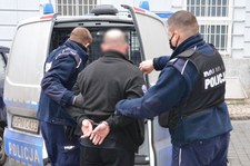 Gdańsk. Ochroniarz groził nastolatkom bronią. Jest w rękach policji