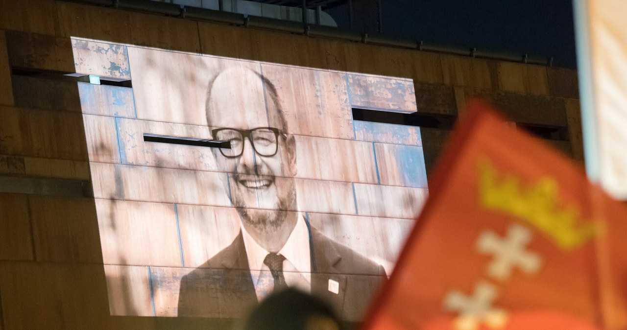 Gdańsk, trzecia rocznica śmierci Pawła Adamowicza (14.01.2022) /Wojciech Strozyk/REPORTER /East News