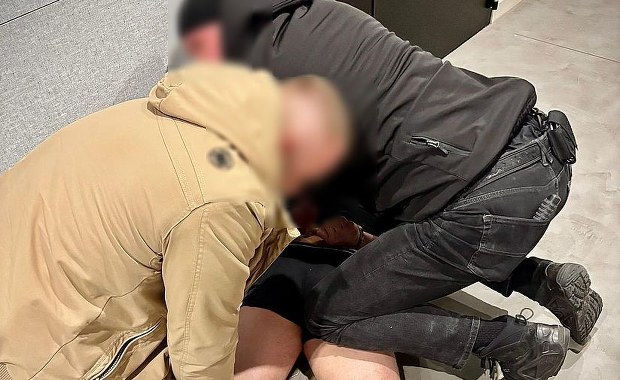 Gdańsk: Zdemolował hotel i zaatakował policjantów