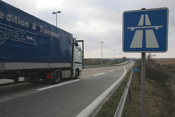 GDDKiA: Od 1 września ciężarówki bez opłat za autostrady, fot. Wojtek Tolyz /Agencja SE/East News