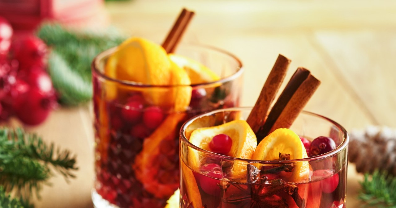 Gdy dodasz to do kompotu wigilijnego, cała rodzina pokocha ten smak /kasia2003 /123RF/PICSEL