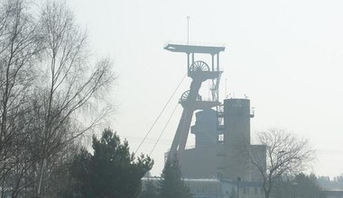 Gdy mury runą, kopalnie słono zapłacą
