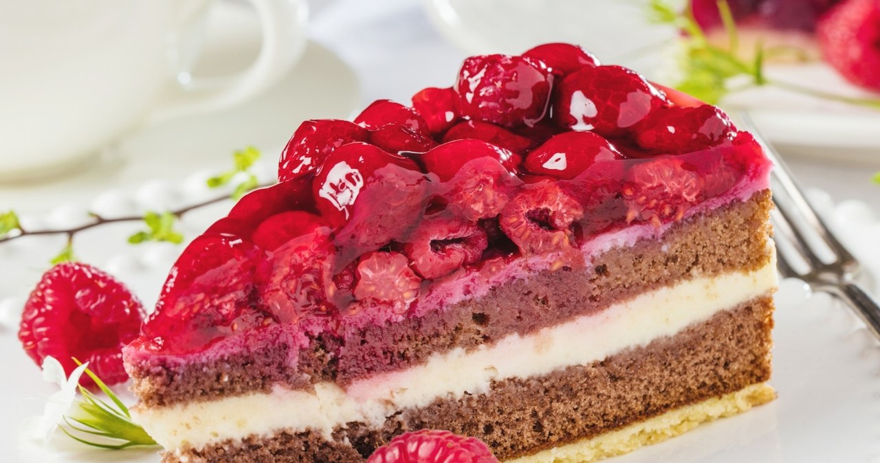 Gdy tylko maliny pojawią się na bazarze, robię to ciasto /karepastock /123RF/PICSEL