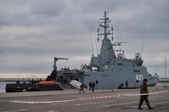 Gdynia: Marynarka Wojenna zaprezentowała okręt ORP "Kormoran"