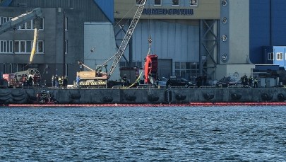 Gdynia: Samochód wjechał do wody. W środku znaleziono ciało