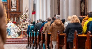 Gdzie dziś oglądać msze święte online i w telewizji? Lista transmisji