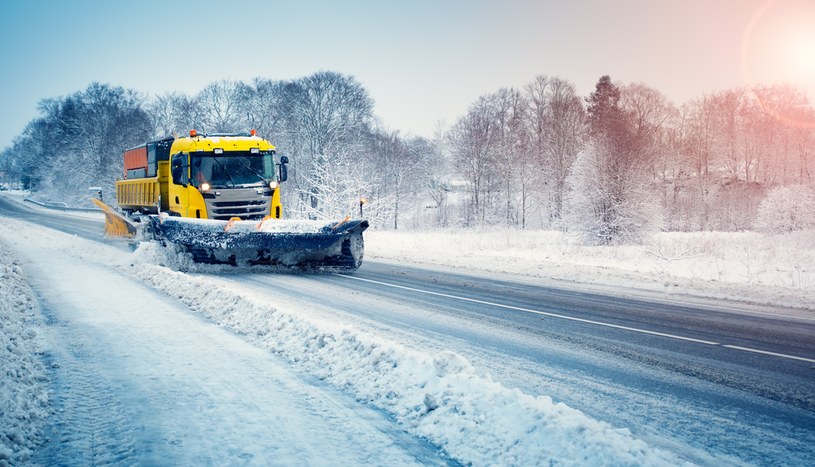 Gdzie jest śnieg? Jego intensywne opady obserwuje się w znacznej części Polski. Kiedy przestanie sypać? /123RF/PICSEL