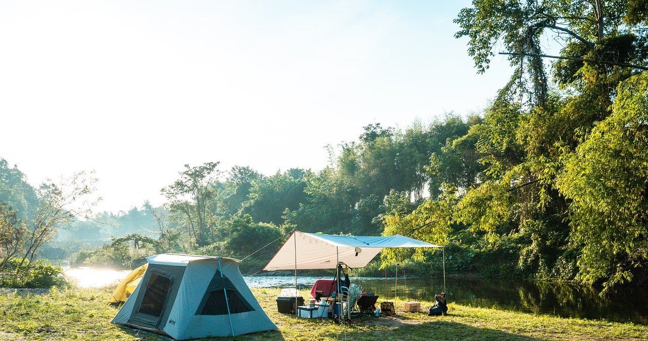 Gdzie najlepiej jechać pod namiot w Polsce? /ITUBB /Pixabay.com