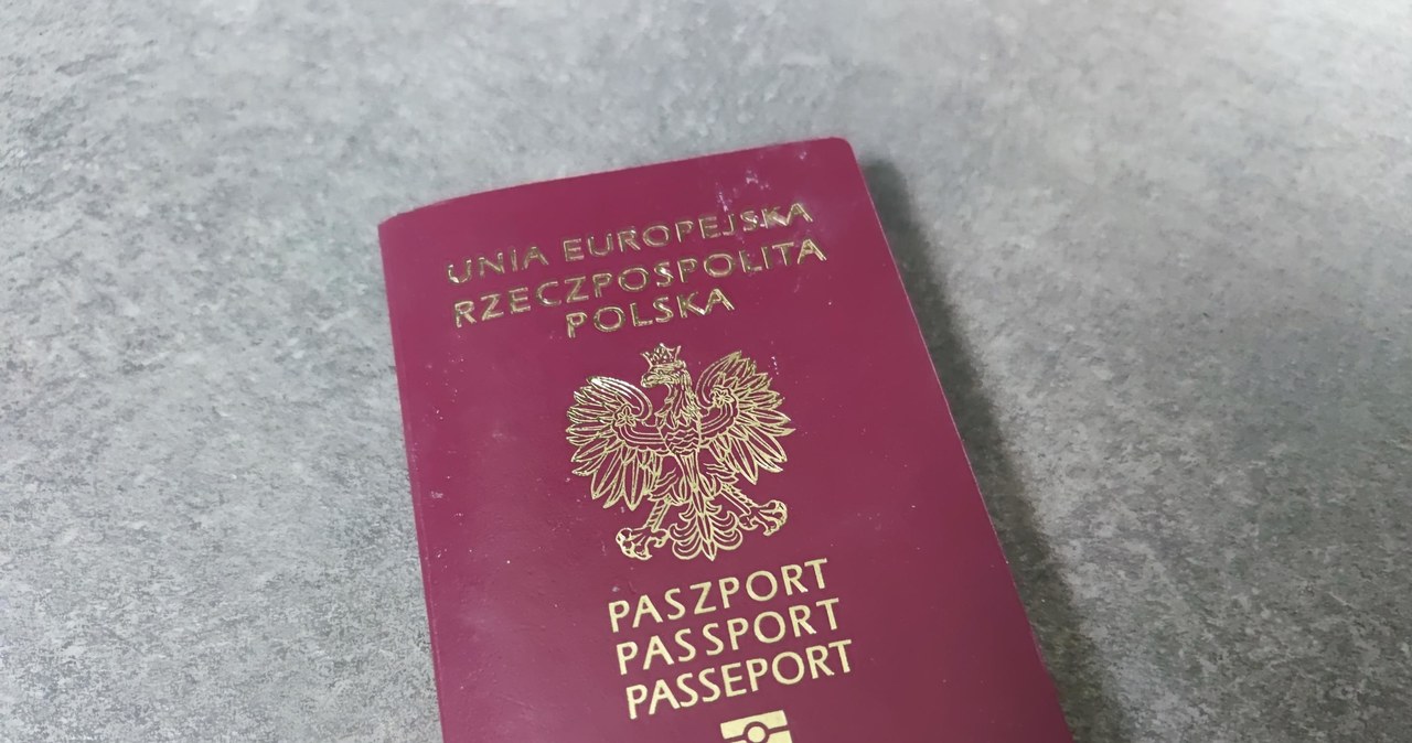 Gdzie schować paszport lub dowód w hotelu? Sejf to nie zawsze najbezpieczniejsza opcja. /Michał Janiszyn /INTERIA.PL