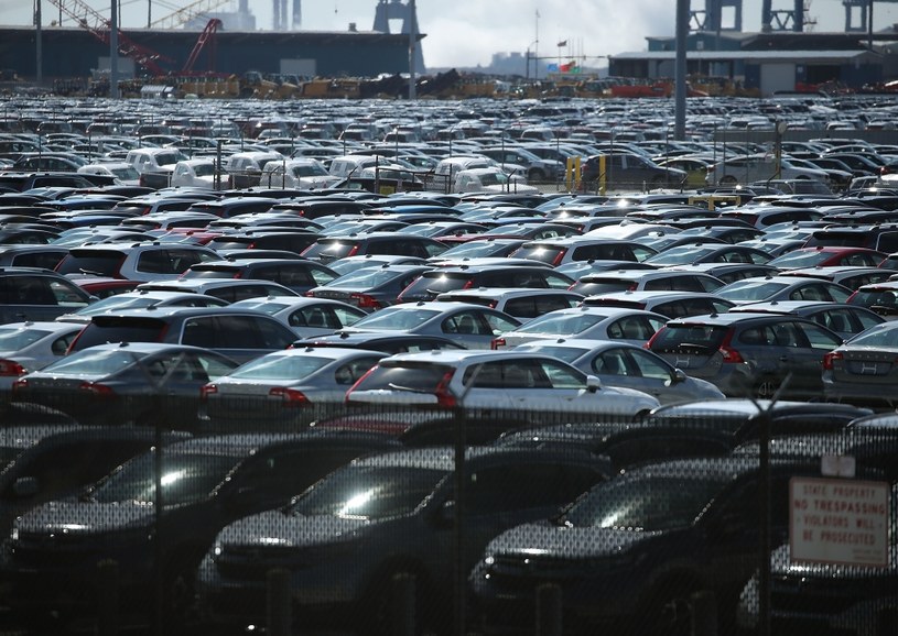 Gdzie sprzedaje się najwięcej samochodów? /Getty Images