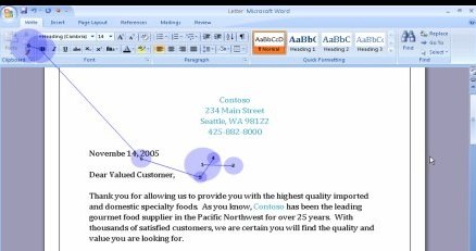 Gdzie wpierw spogląda użytkownik Worda? Pokazuje to "ścieżka wzroku". /materiały prasowe