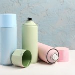 Gdzie wyrzucasz opakowania po dezodorancie i lakierze do włosów? Łatwo o błąd