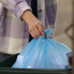 recykling śmieci Gdzie wyrzucić stary tusz do rzęs i lakier do paznokci? Mało kto wybiera dobry kontener