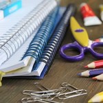 Gdzie wyrzucić zużyte przybory szkolne? Najpierw sprawdź tę jedną zasadę