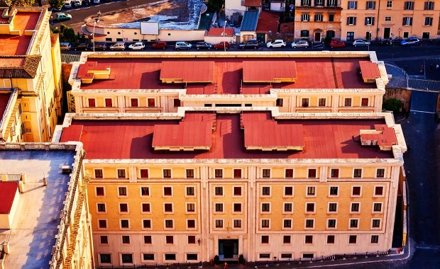 ​Gdzie zamieszka nowy papież Leon XIV? Przed nim ważny wybór