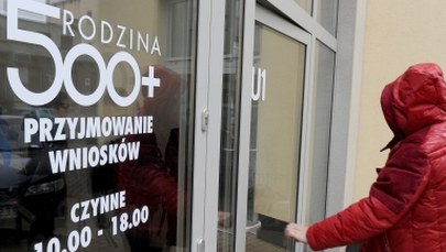 Gdzie złożyć wniosek o 500 złotych na dziecko? Nie tylko w urzędzie gminy!