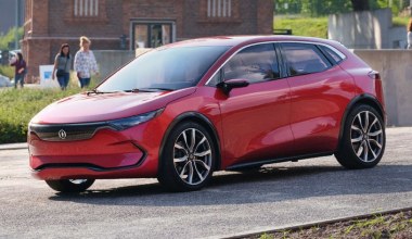 Geely wycofuje się z projektu Izera. Dwie firmy z Chin wchodzą do gry