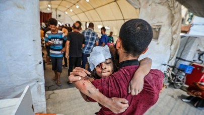 Gehenna umierania z głodu. Izrael wznawia zrzuty pomocy humanitarnej