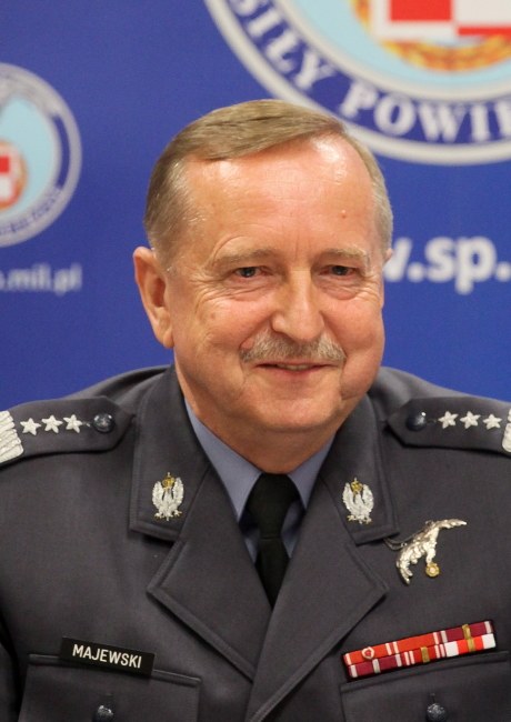 Gen. Lech Majewski /Paweł Supernak  /PAP