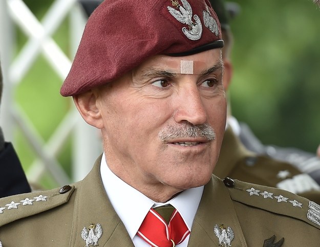Gen. Mieczysław Bieniek /Jacek Bednarczyk /PAP