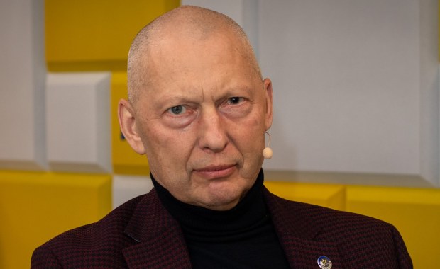 Gen. Różański: Minister nie może zadawać kłam generałowi 